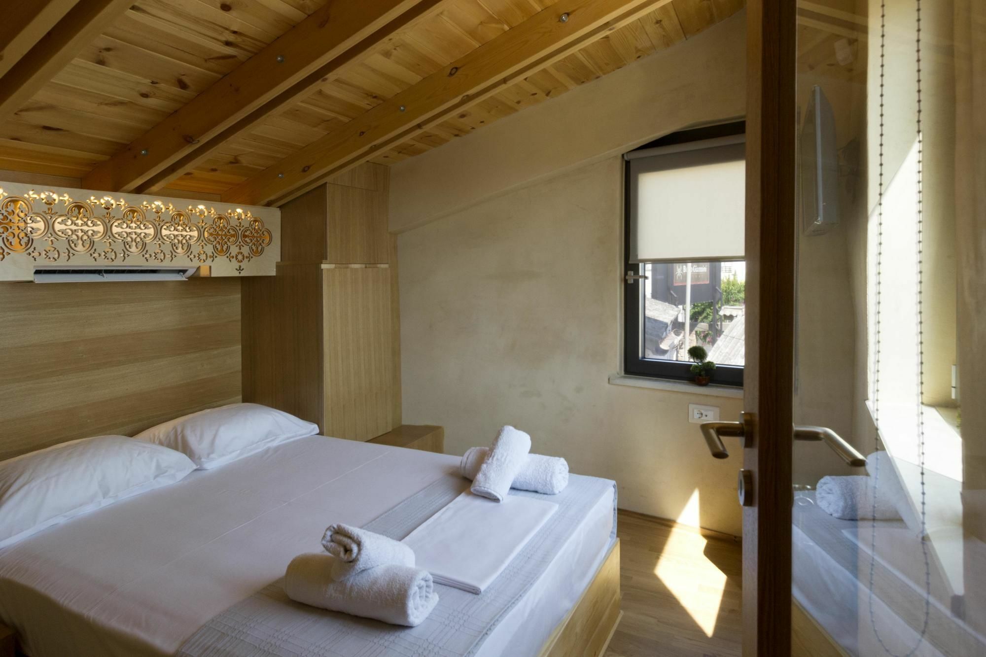 Evans House II خانيا المظهر الخارجي الصورة