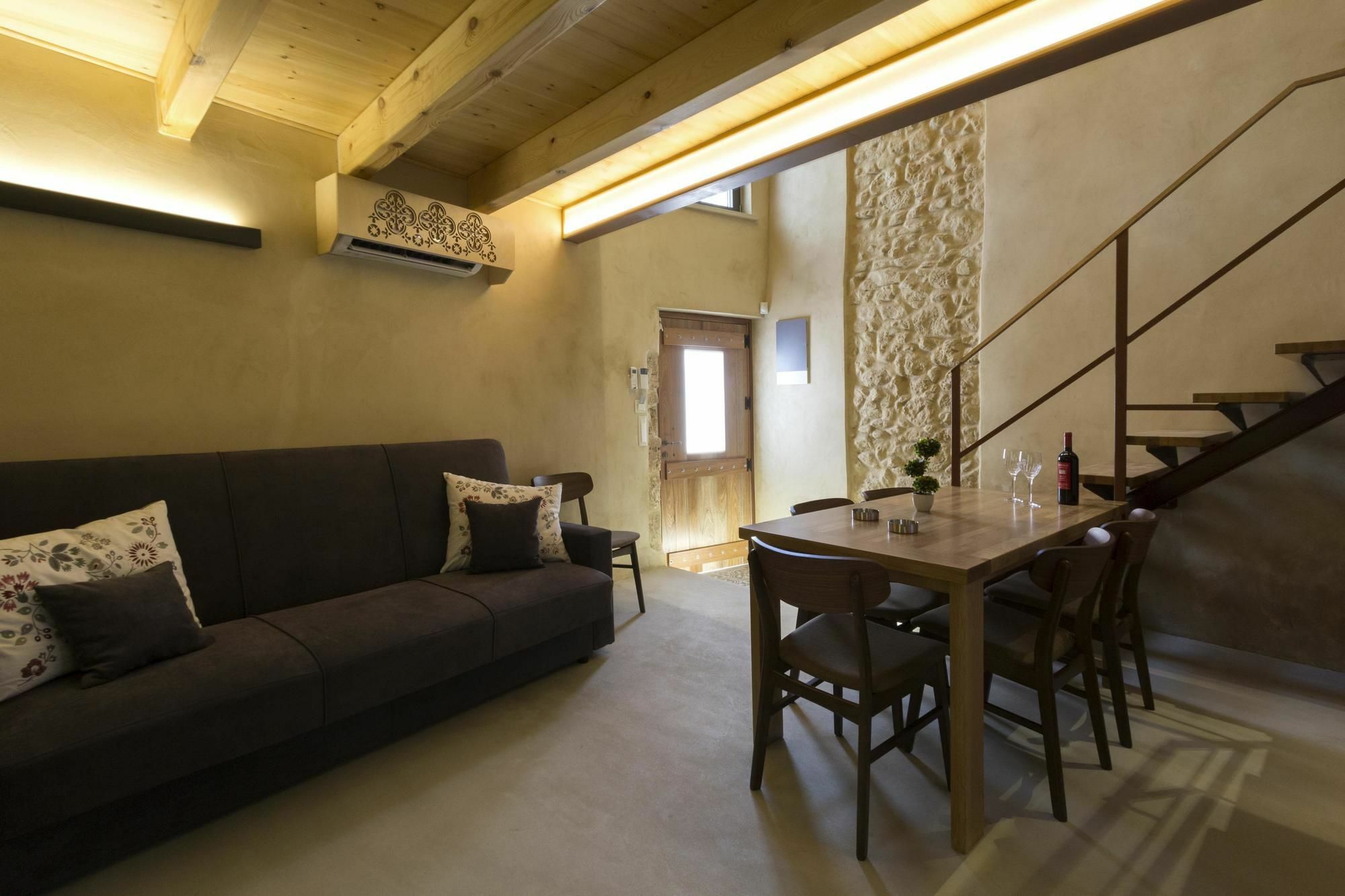 Evans House II خانيا المظهر الخارجي الصورة